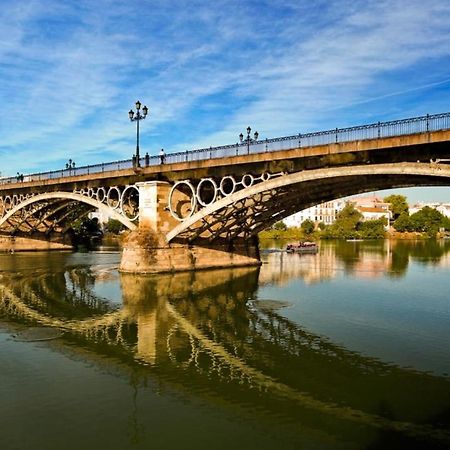 Appartamento Loftriana Siviglia Esterno foto