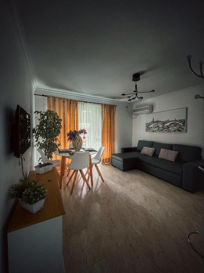 Appartamento Loftriana Siviglia Esterno foto